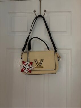 Louis Vuitton Cream Satchel with Black Strap and Gold Hardware
